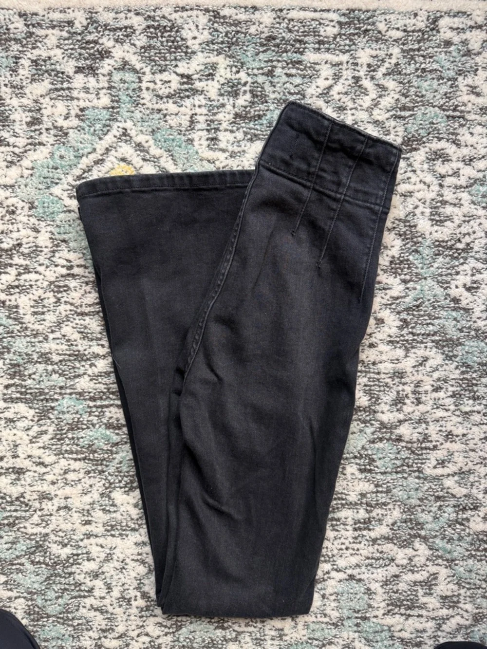We The Free ‘Jayde’ Flare Jeans 27S